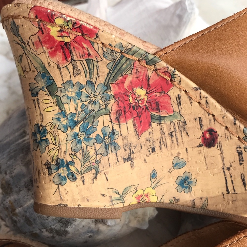 b.o.c. Tan Leather Open-Toe Wedge Mules - Picture 7 of 16